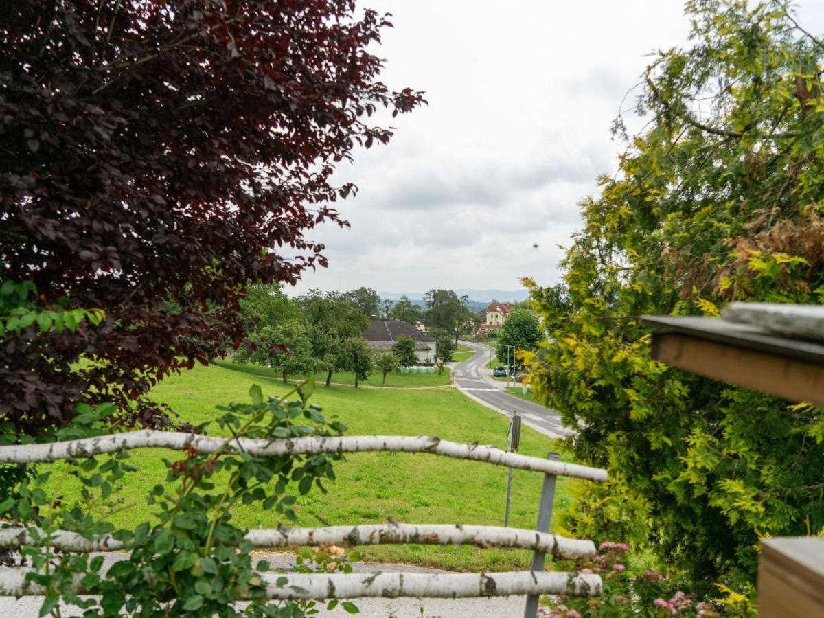 Cosy Apartment In Oed Hling With Garden Mauer bei Amstetten Buitenkant foto