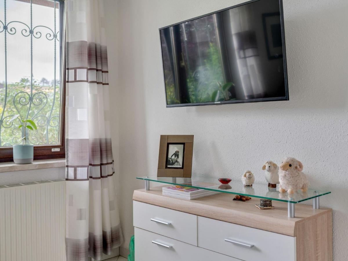 Cosy Apartment In Oed Hling With Garden Mauer bei Amstetten Buitenkant foto