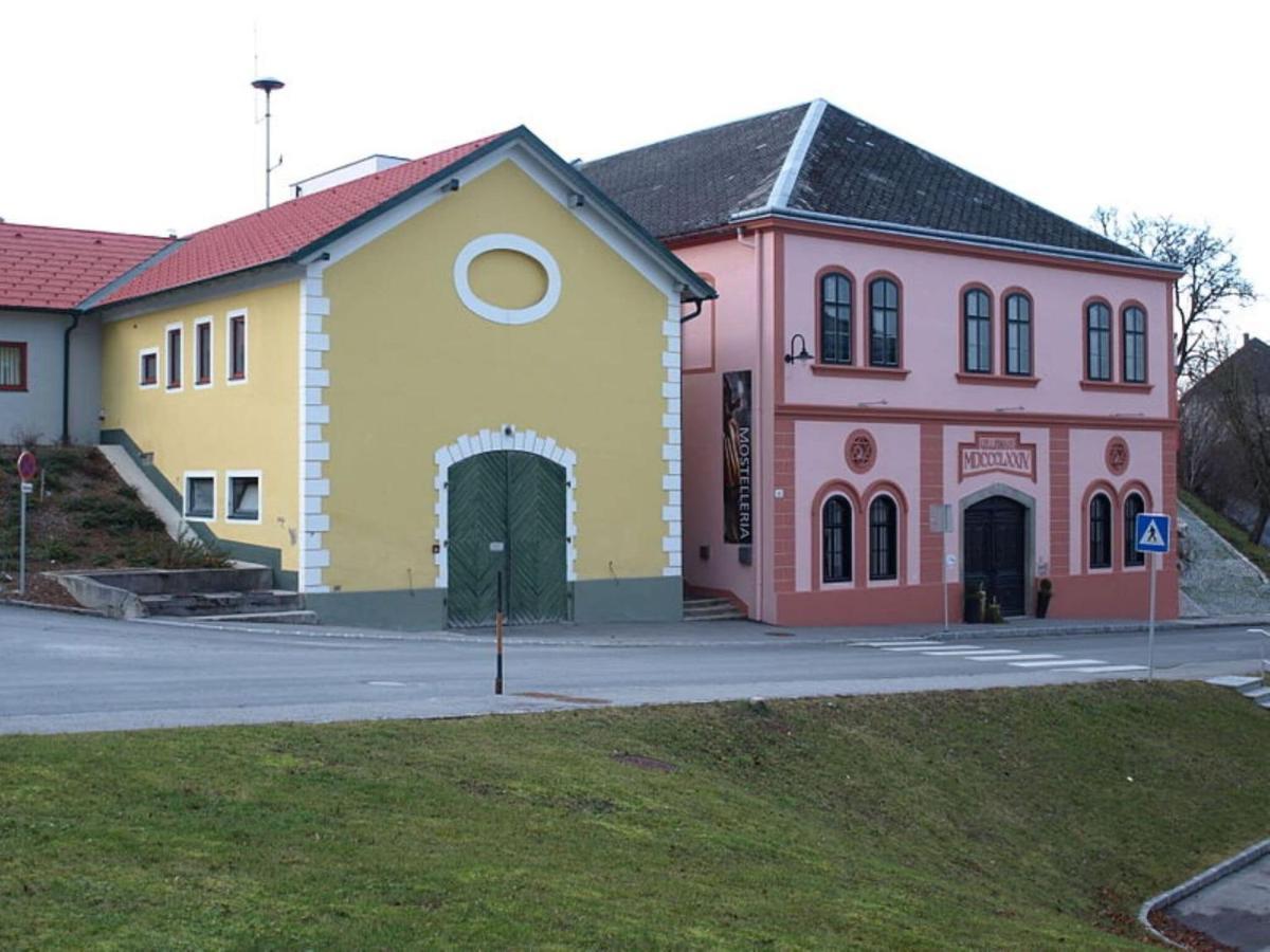 Cosy Apartment In Oed Hling With Garden Mauer bei Amstetten Buitenkant foto