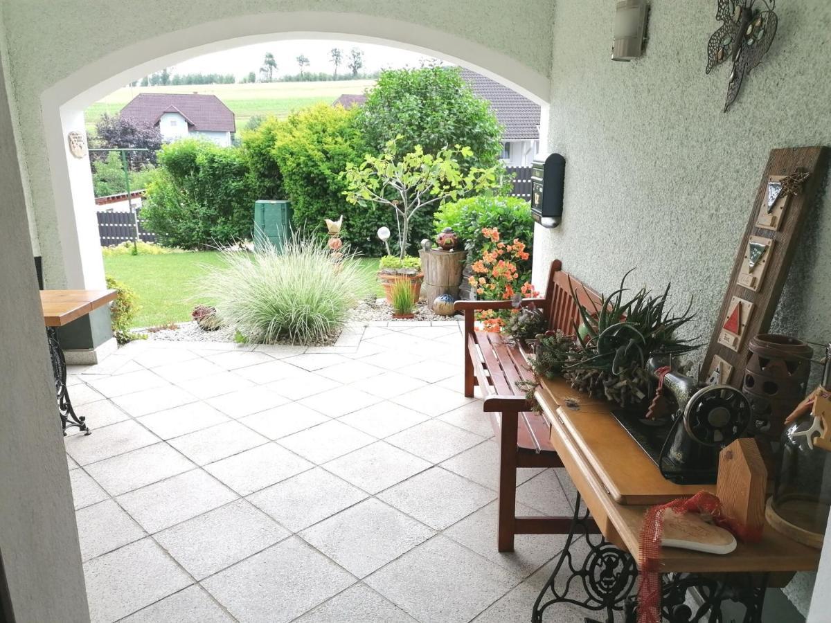 Cosy Apartment In Oed Hling With Garden Mauer bei Amstetten Buitenkant foto